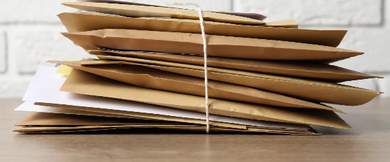 Mailbox rental envelopes